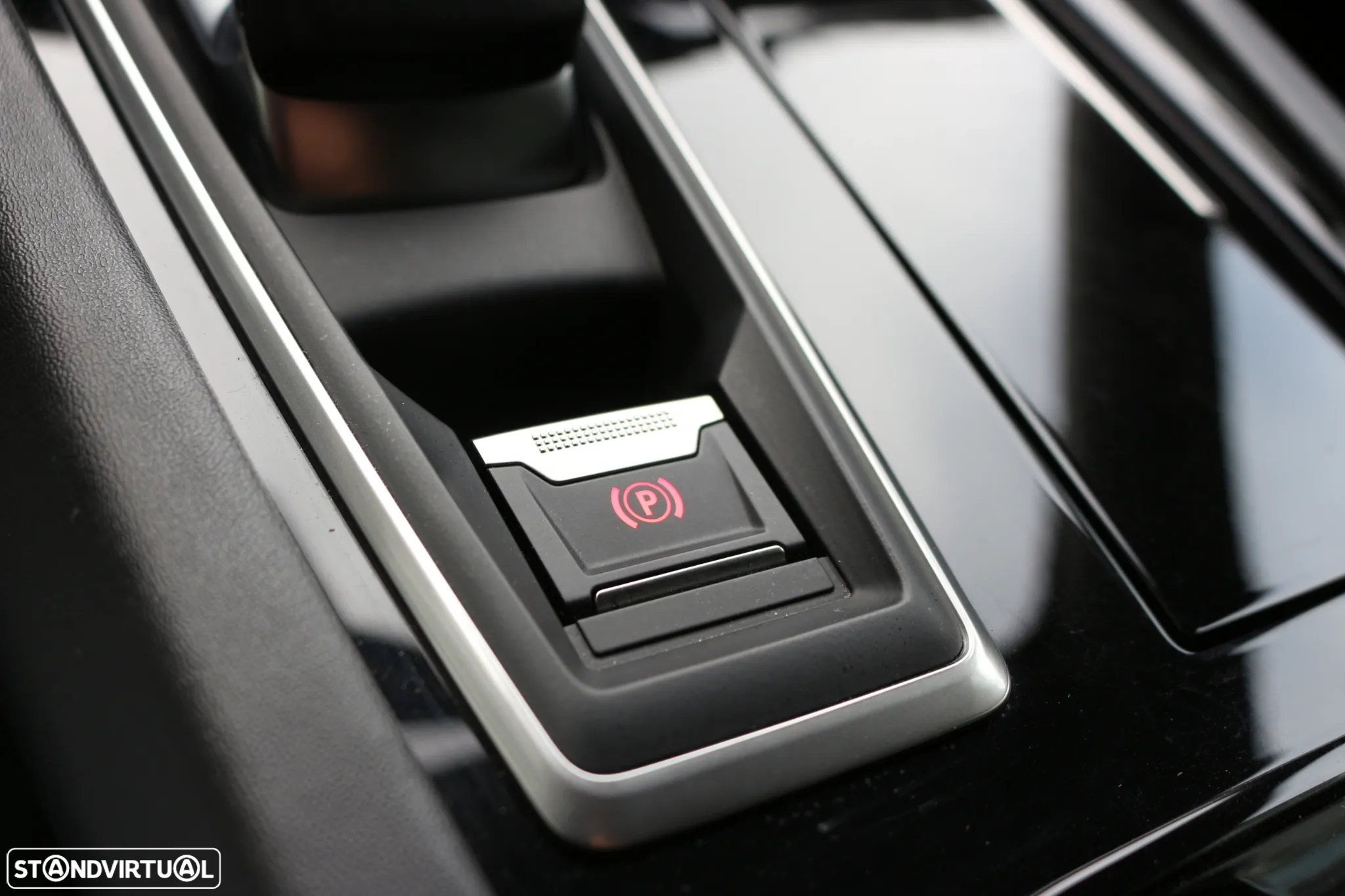 Peugeot 508 1.6 Hybrid Allure Pack e-EAT8 - 23