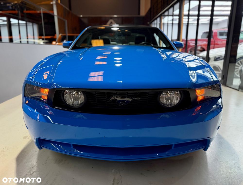 Ford Mustang 4.6 V8 GT Premium - 2