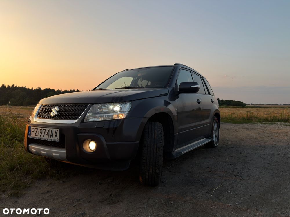 Suzuki Grand Vitara 2.4 Premium - 3