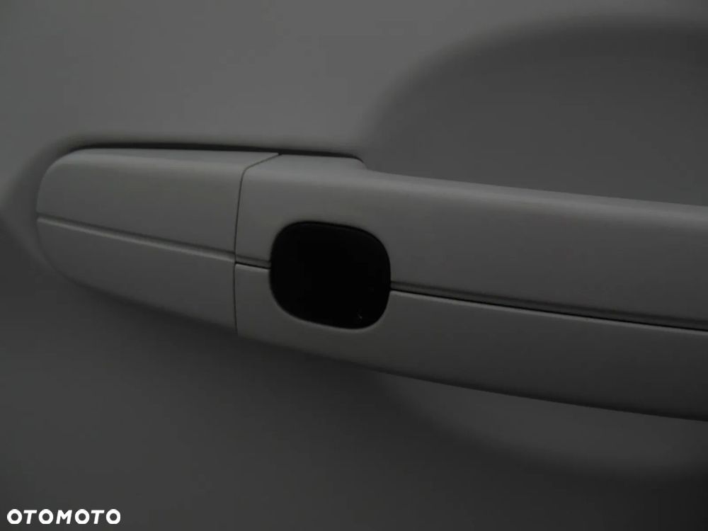 Ford Kuga 2.0 TDCi 4x4 Titanium - 11