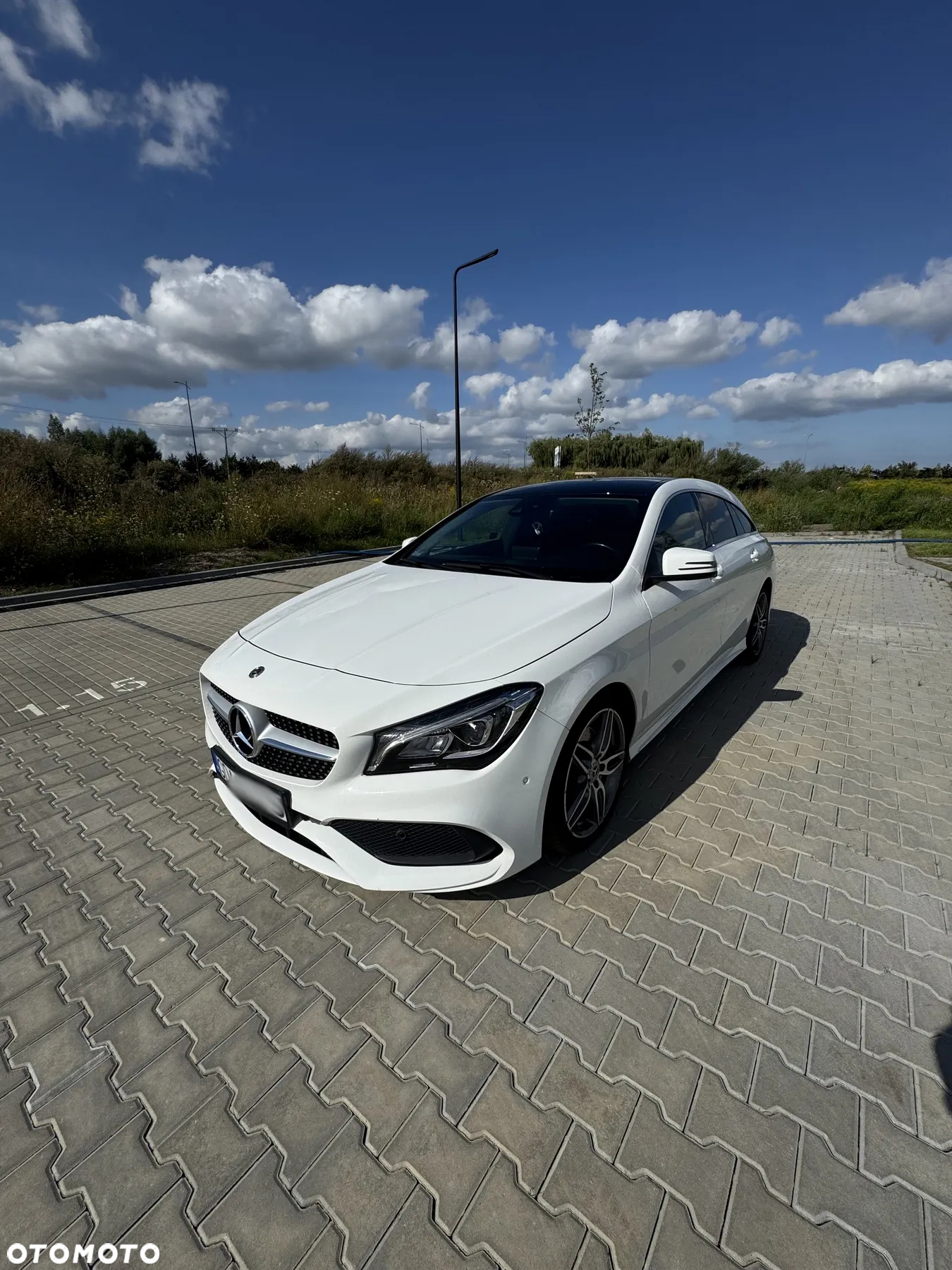Mercedes-Benz CLA 220 4-Matic AMG Line - 30