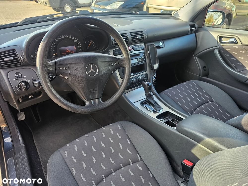 Mercedes-Benz Klasa C 200 Kompressor Automatik - 10