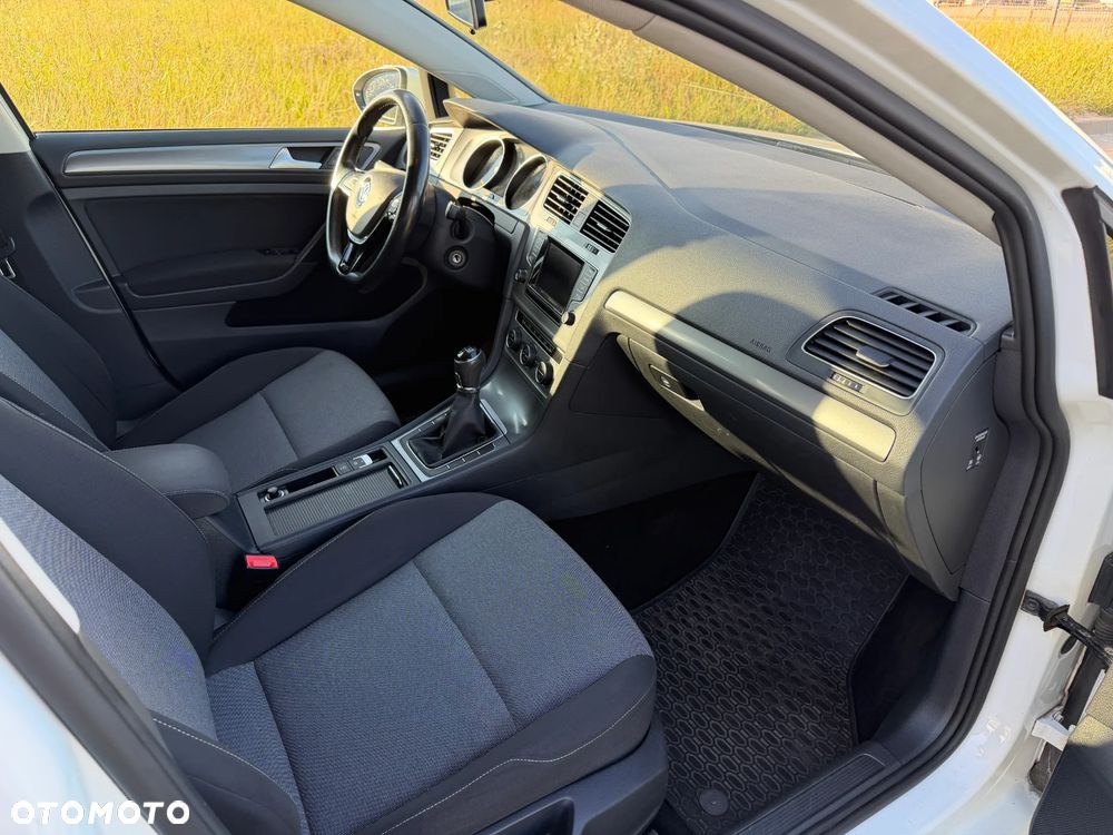 Volkswagen Golf Variant 1.6 TDI BMT Comfortline - 12