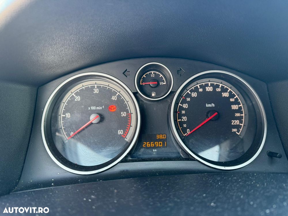 Opel Astra - 3
