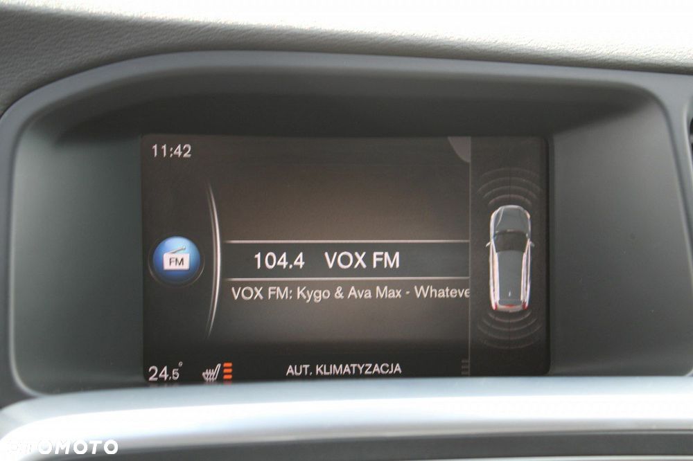 Volvo V60 Cross Country D4 Drive-E Momentum - 32