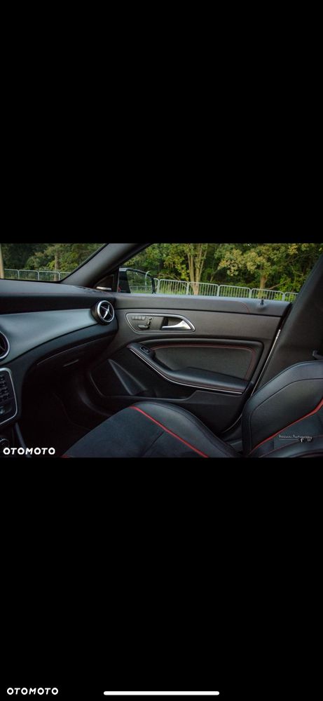 Mercedes-Benz CLA - 17