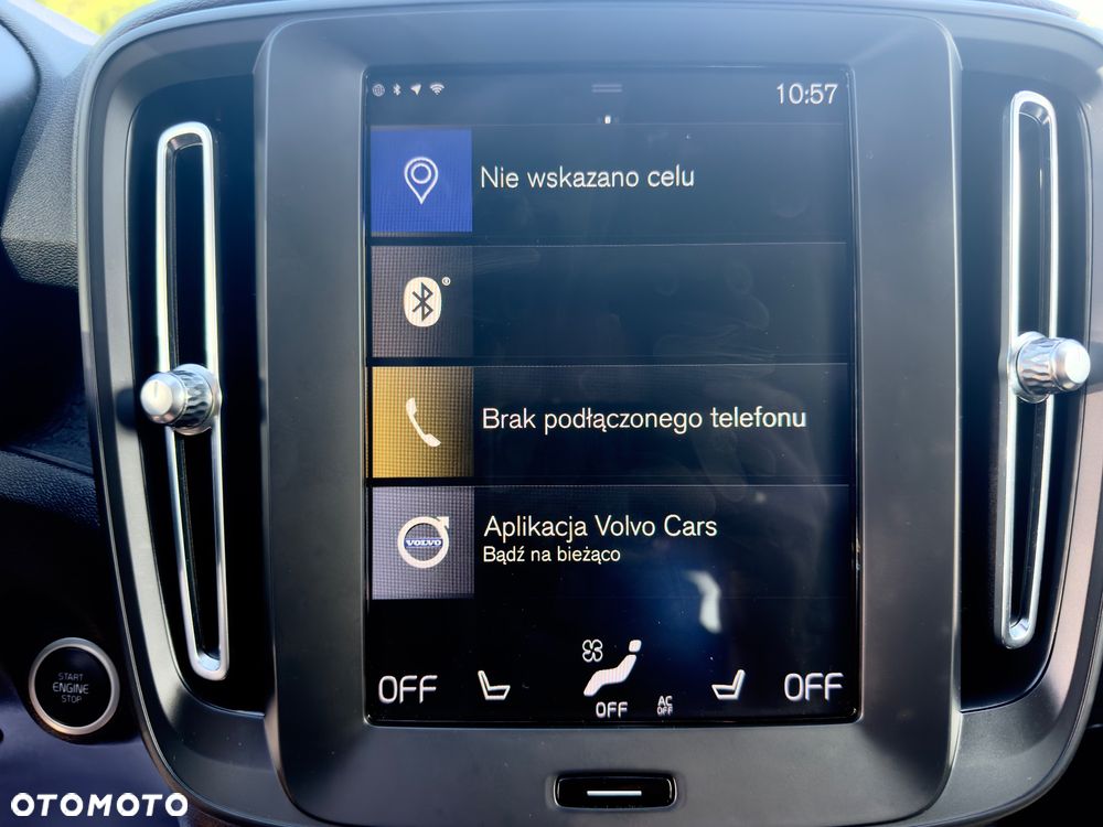 Volvo XC 40 T3 Momentum Pro - 31
