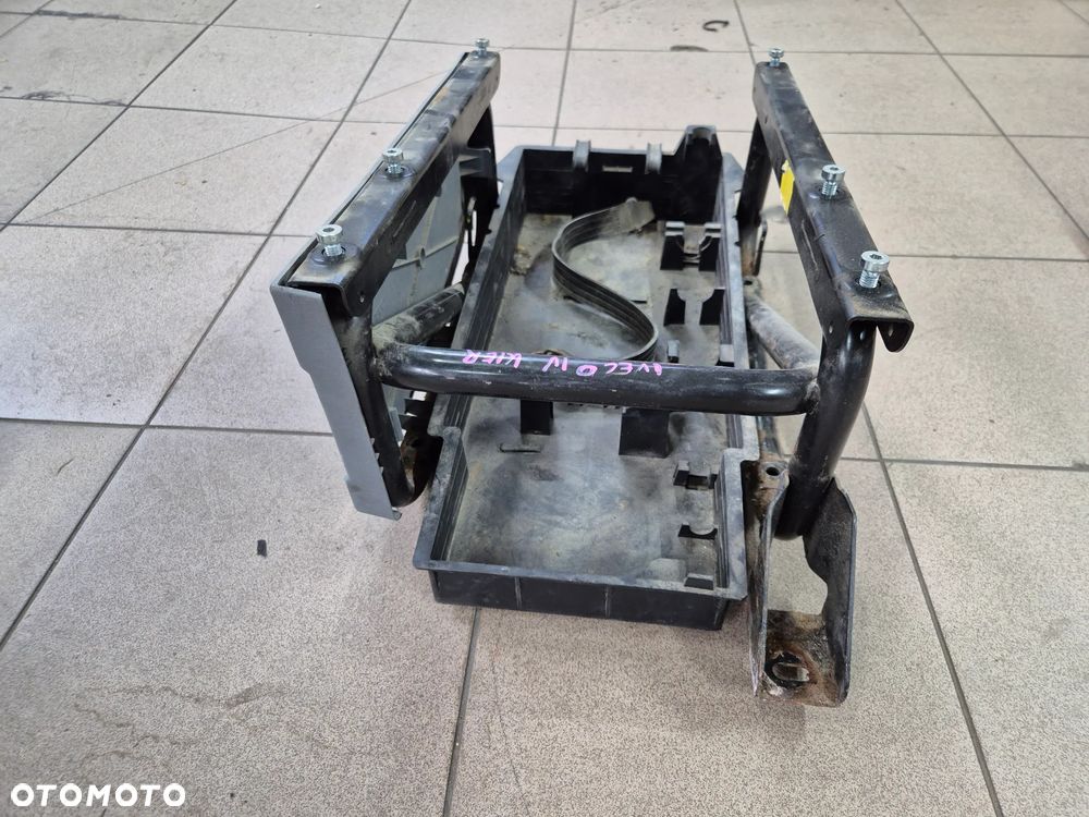 PODSTAW FOTELA KIEROWCY IVECO DAILY IV  06-12. - 4
