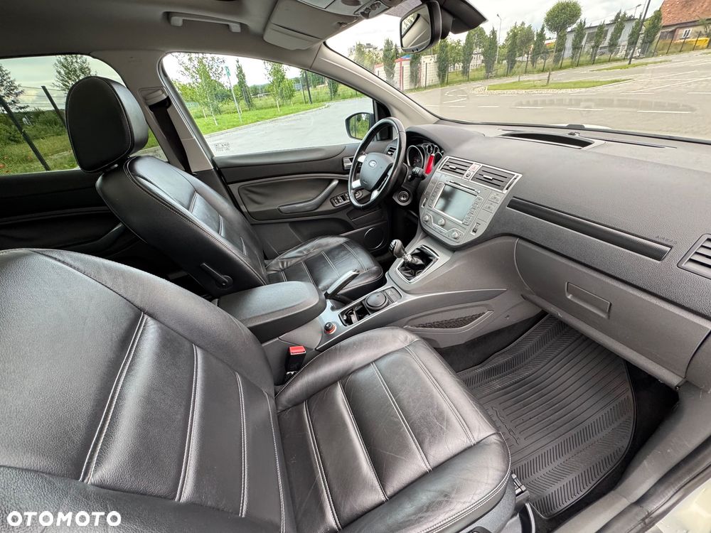 Ford Kuga 2.0 TDCi 4x4 Titanium - 17