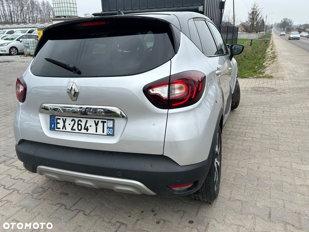 Renault Captur - 36