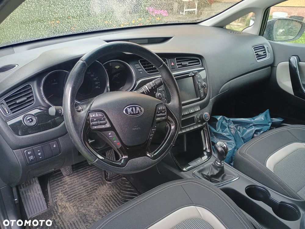 Kia Ceed 1.6 GDI Business Line - 7