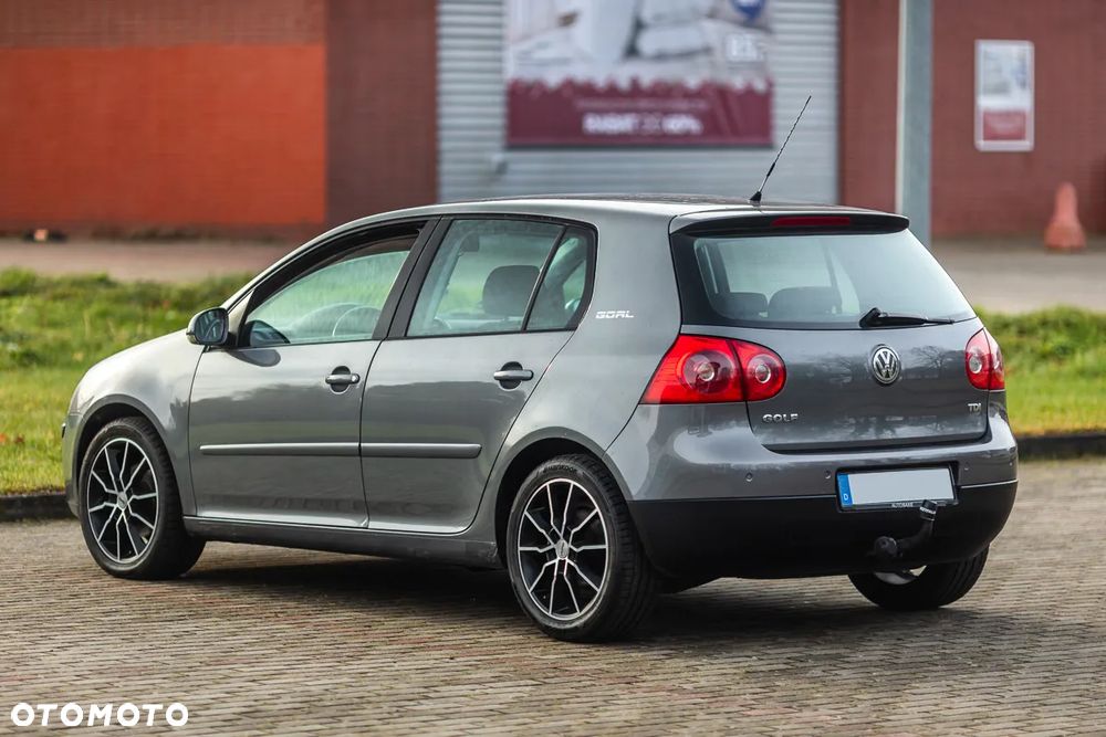 Volkswagen Golf 1.9 TDI Goal - 16