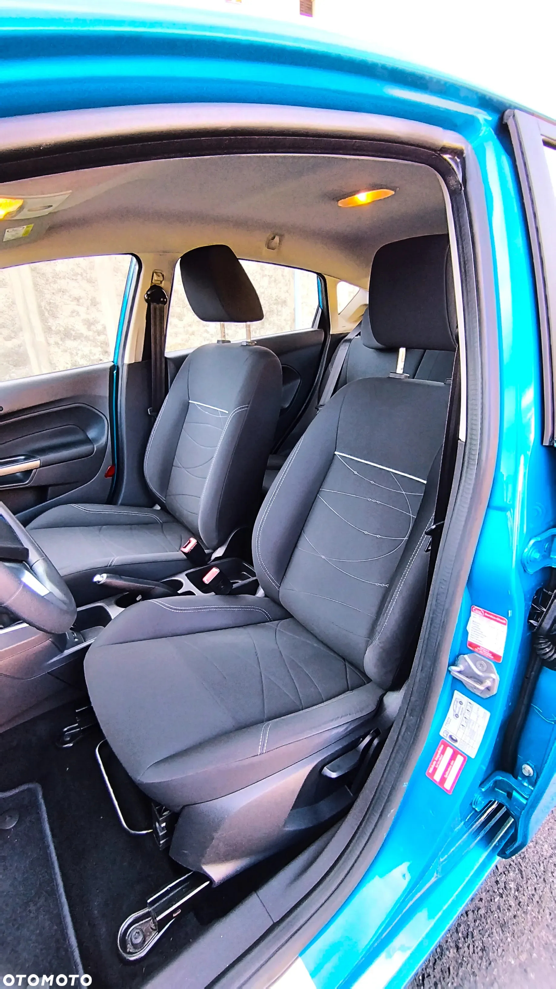 Ford Fiesta 1.0 EcoBoost SYNC Edition - 23