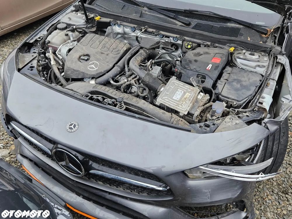 Mercedes-Benz CLA 200 7G-DCT Edition 1 - 18