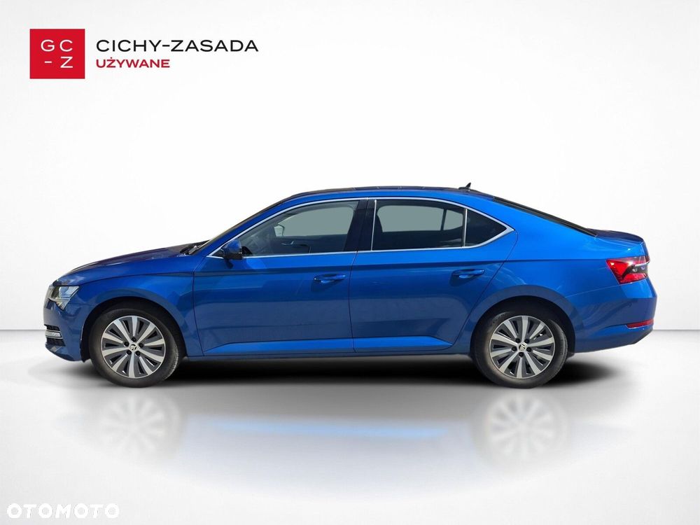 Skoda Superb 2.0 TDI SCR Style DSG - 2