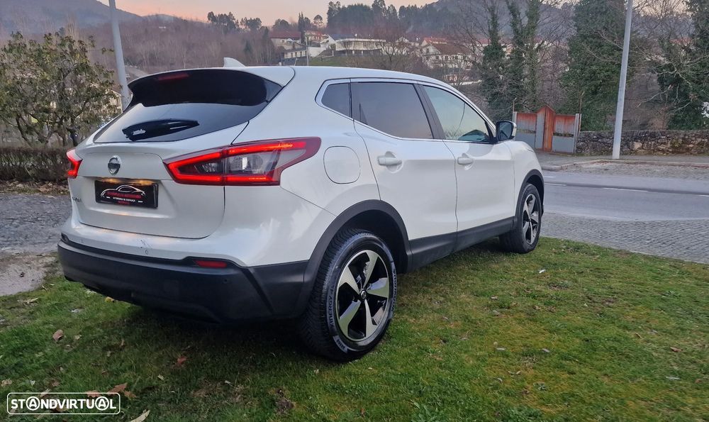 Nissan Qashqai 1.5 dCi Tekna DCT - 9
