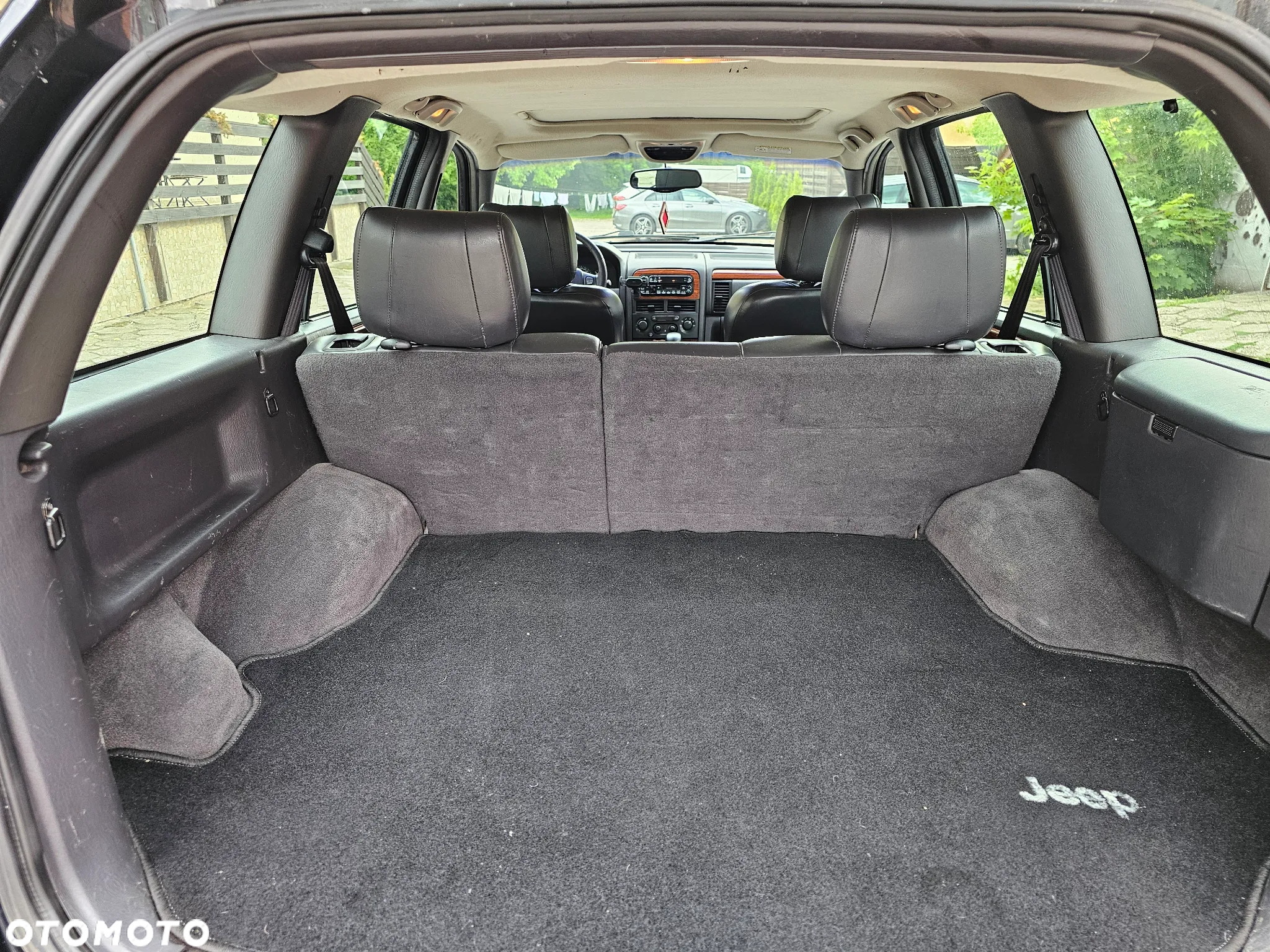 Jeep Grand Cherokee 4.7 Limited - 10