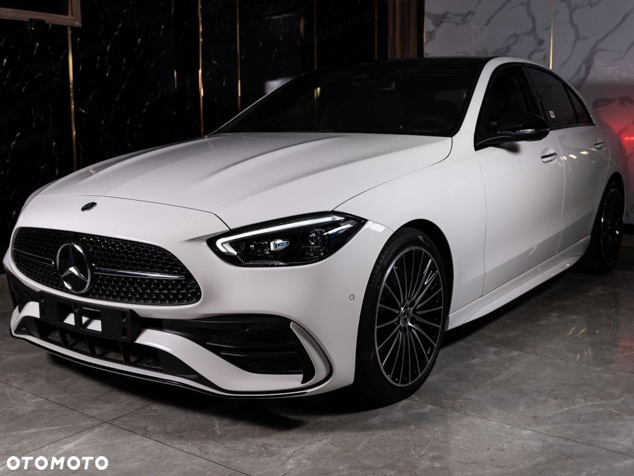 Mercedes-Benz Klasa C 200 mHEV 4-Matic AMG - 3