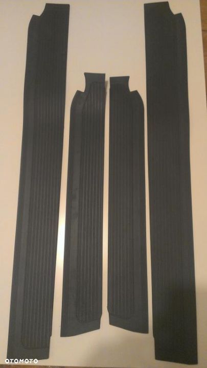 MERCEDES W110 W111 GUMA PROGI - USZCZELKA NA PRÓG