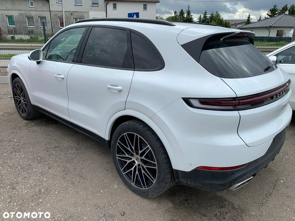 Porsche Cayenne Tiptronic S - 11