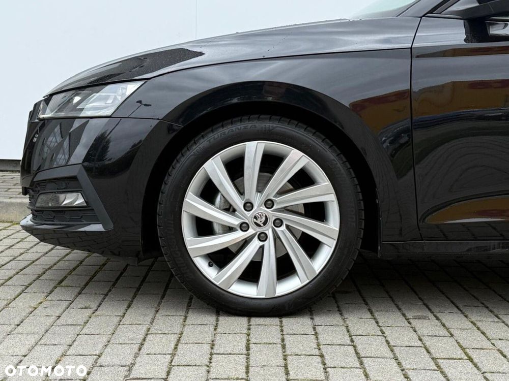 Skoda Octavia 2.0 TDI Style DSG - 6