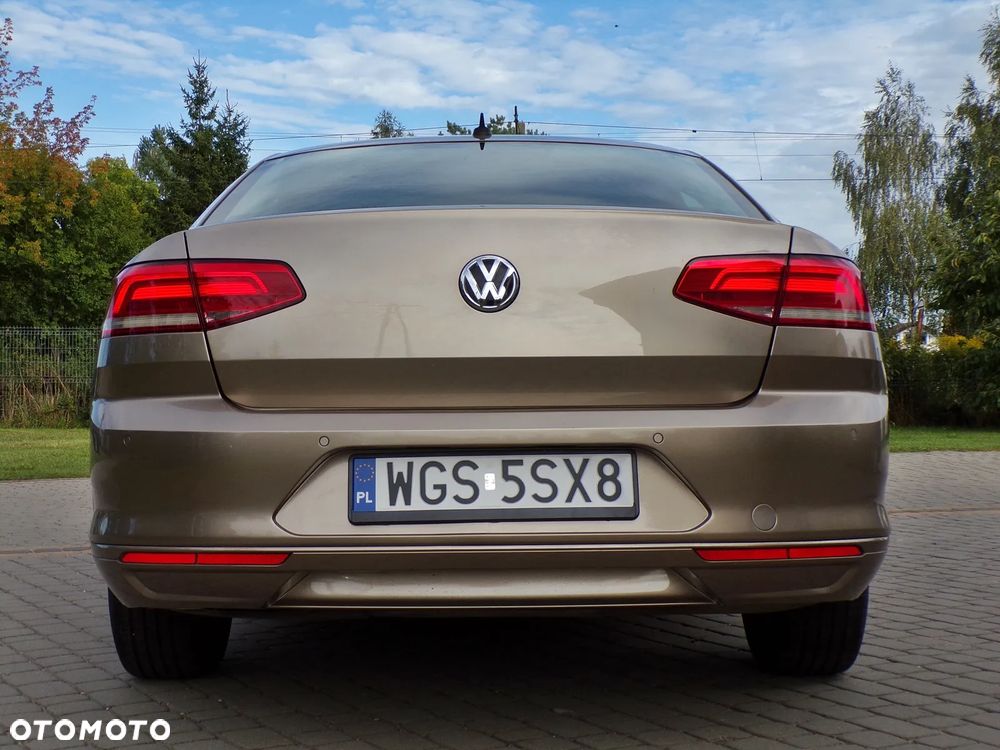 Volkswagen Passat 1.6 TDI (BlueMotion Technology) Comfortline - 10