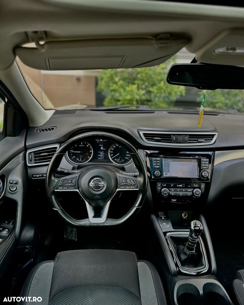 Nissan Qashqai - 12