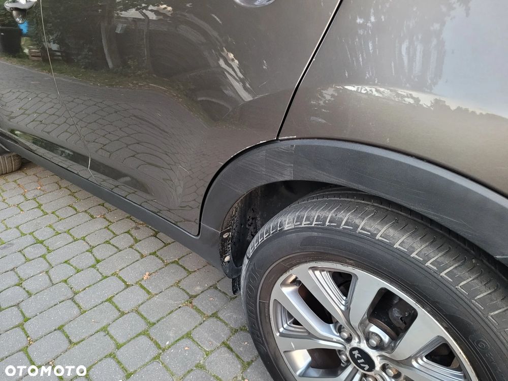 Kia Sportage 2.0 GDI L 2WD - 18