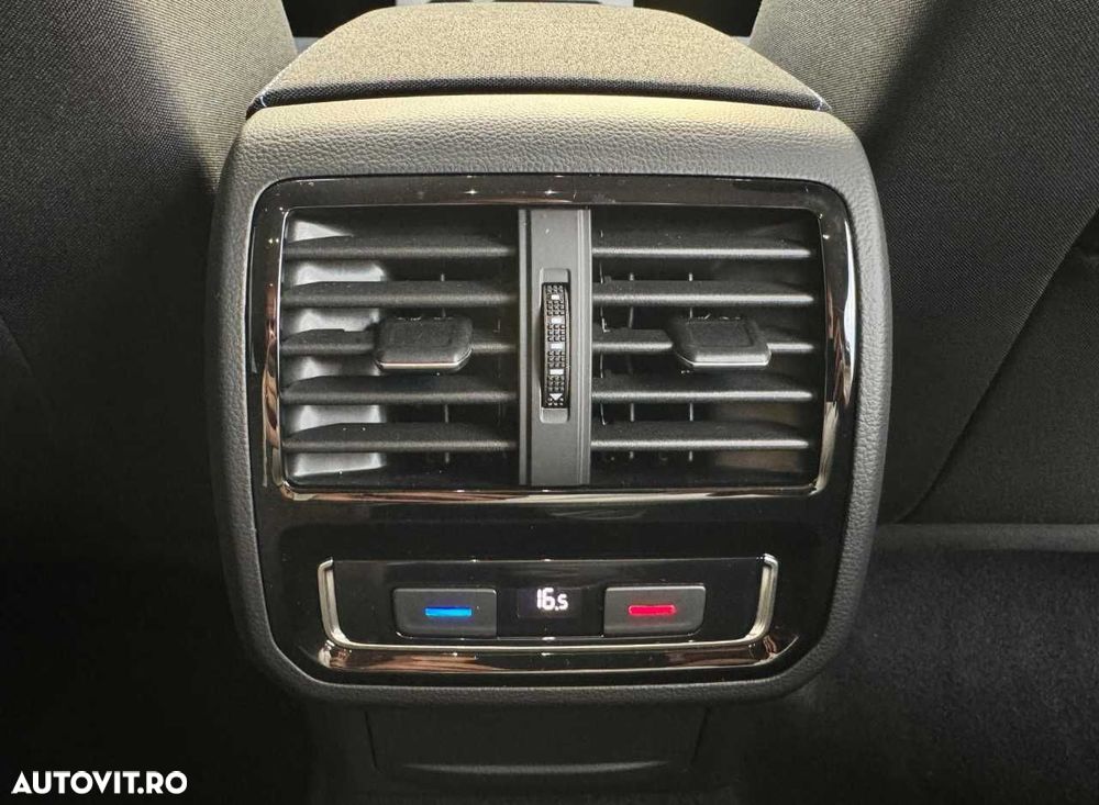 Volkswagen Passat - 27