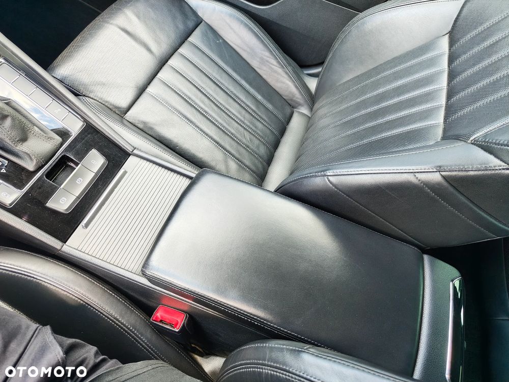 Skoda Superb 2.0 TDI DSG Style - 14