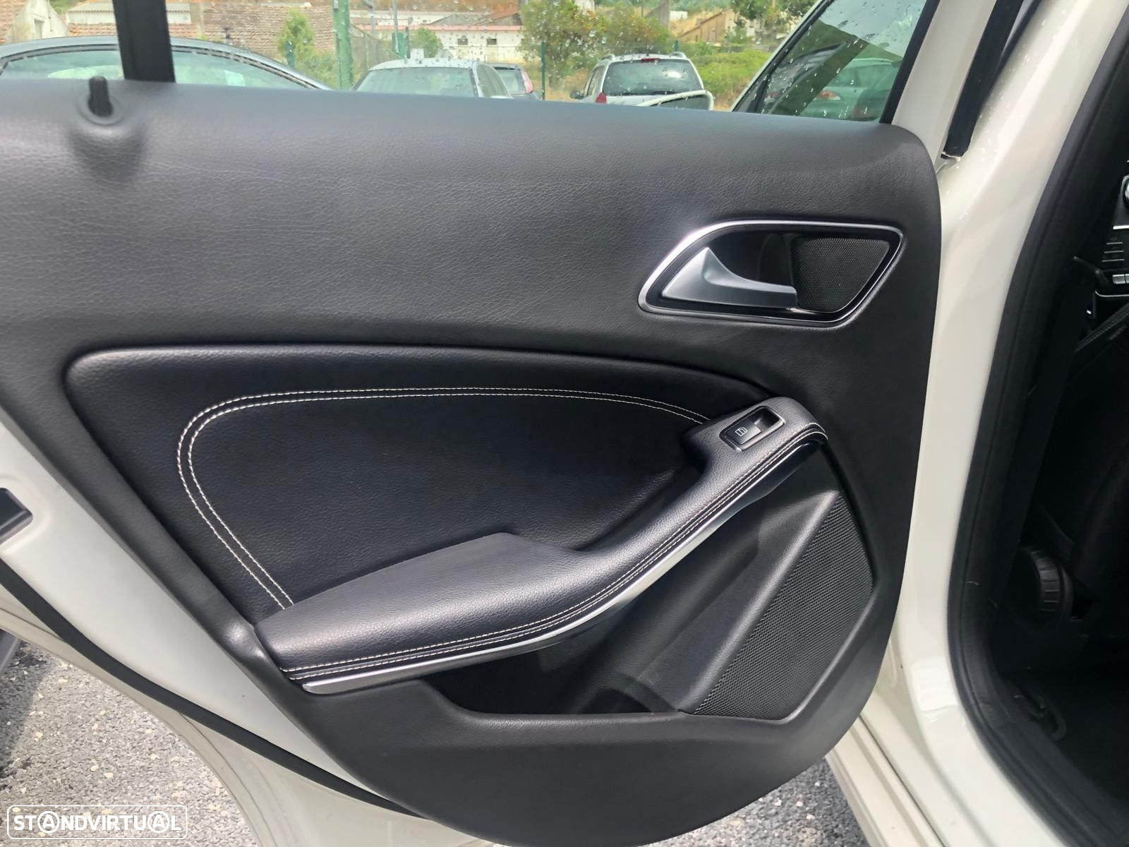 Mercedes-Benz A 180 d Aut. - 18