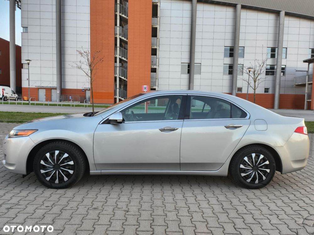 Honda Accord 2.0 Elegance Advantage - 9