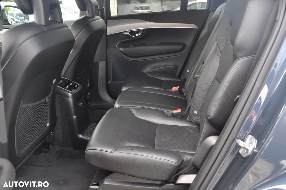 Volvo XC 90 - 12