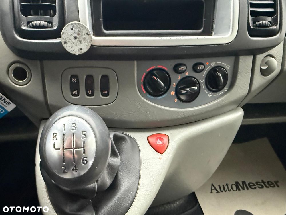 Opel Vivaro 2.0 CDTi Long Klimatyzacja Faktura VAT *tylko 120 000 km - 16