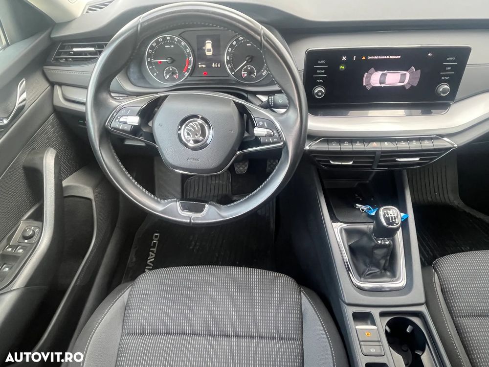 Skoda Octavia 2.0 TDI Ambition - 13