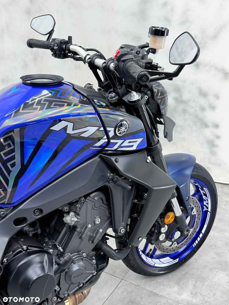 Yamaha MT - 15