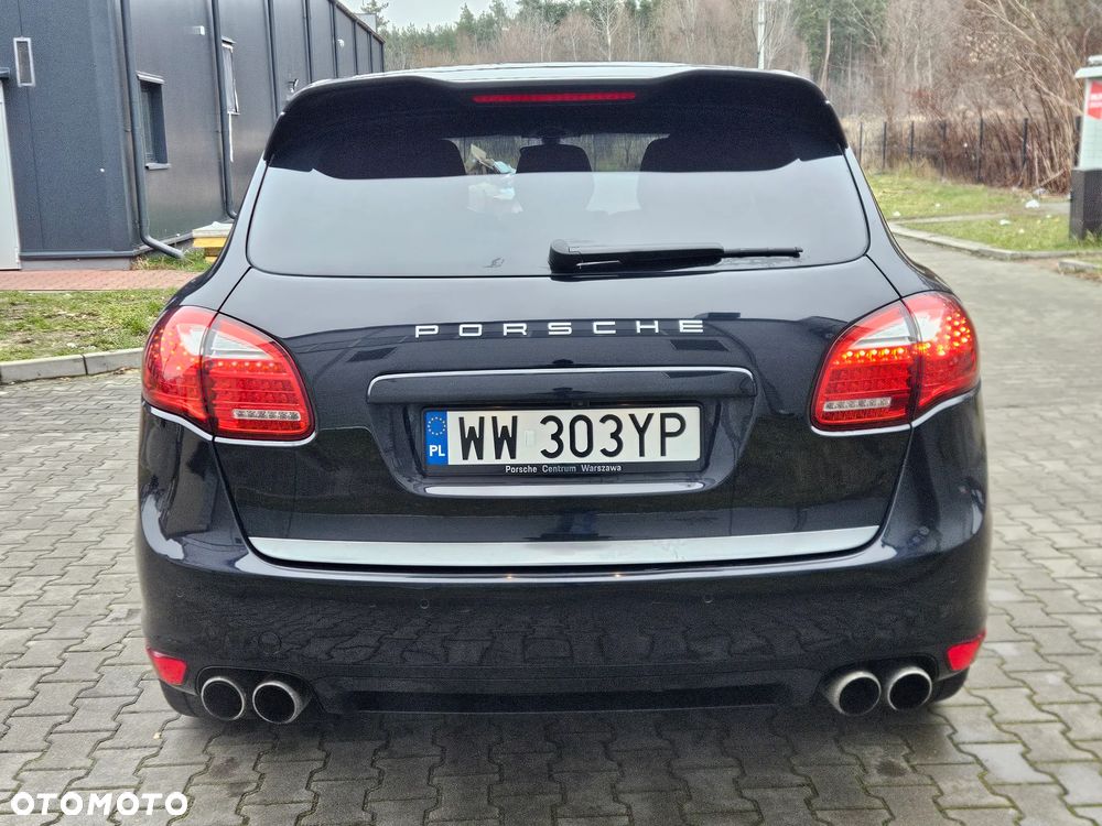 Porsche Cayenne Turbo Tiptronic S - 33