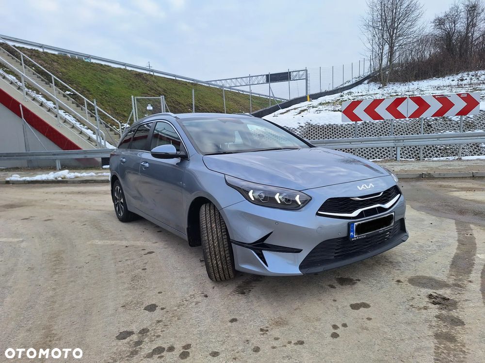 Kia Ceed 1.5 T-GDI Business Line DCT - 6