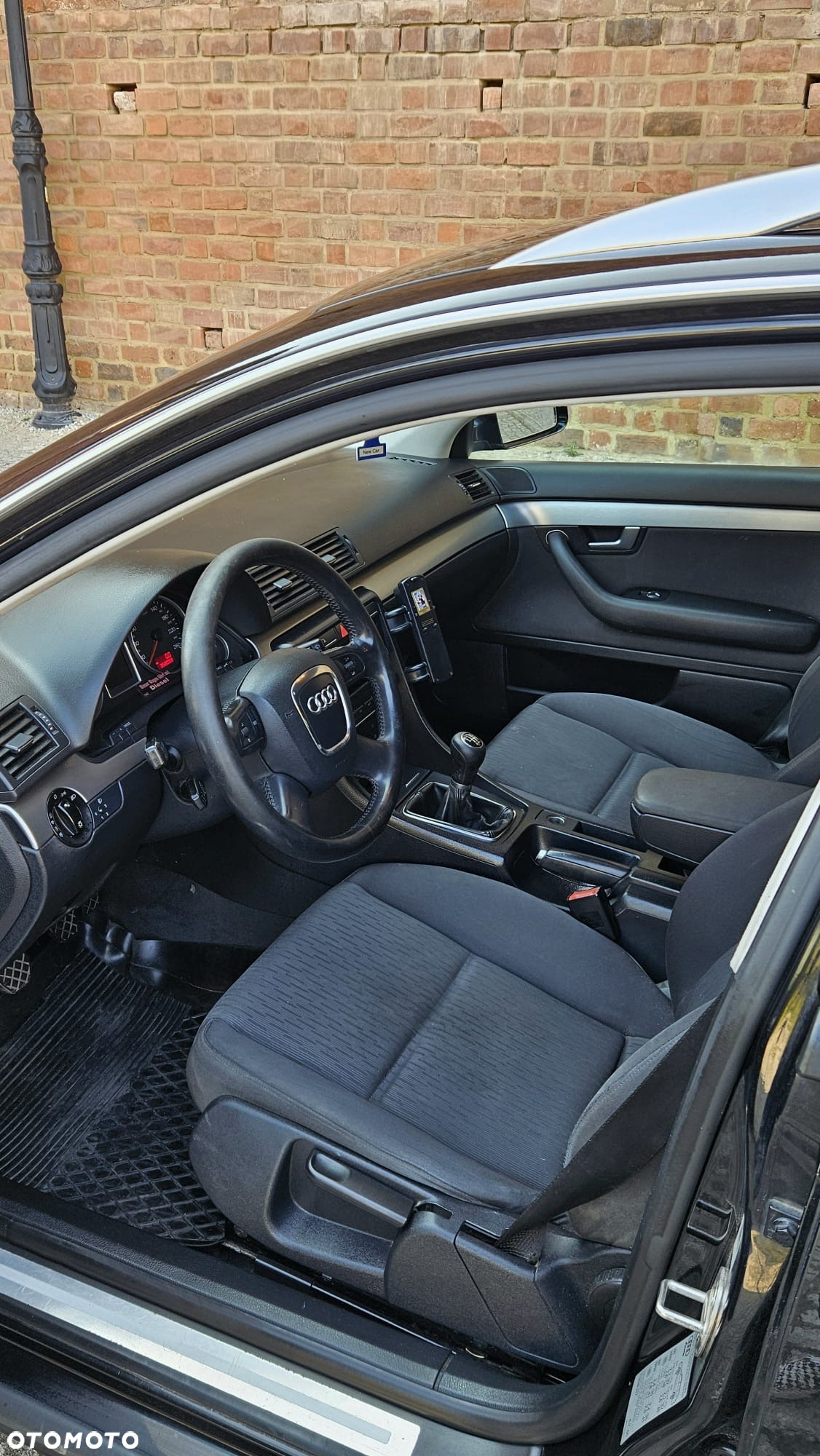 Audi A4 Avant 2.0 TDI - 17