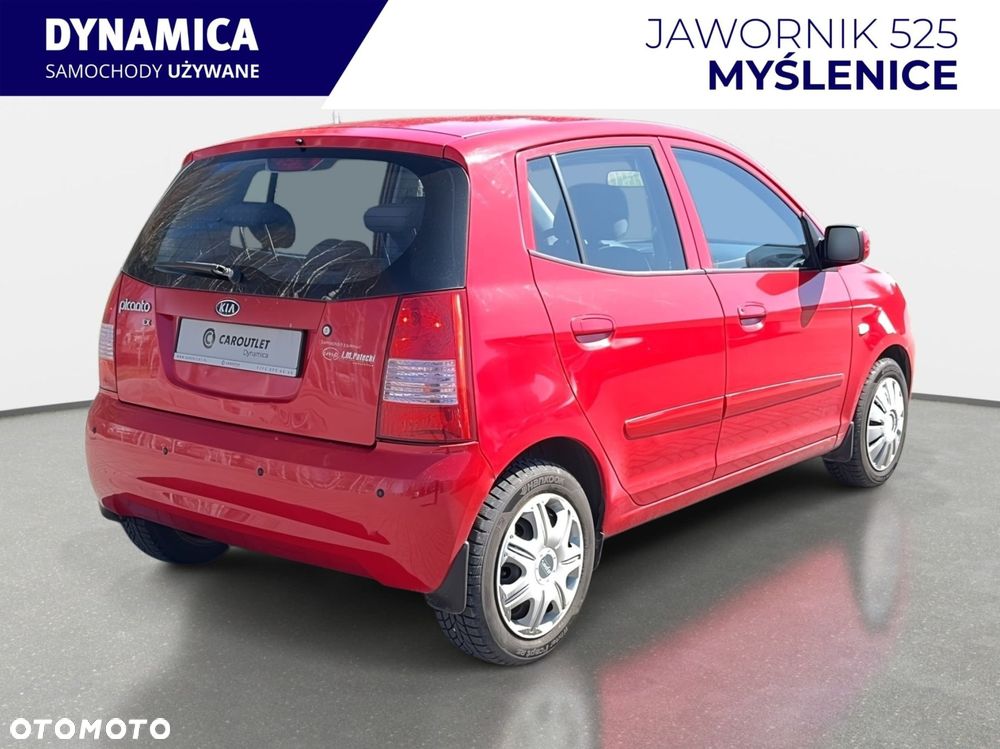 Kia Picanto - 8