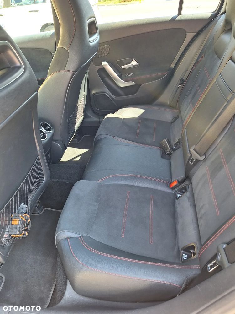 Mercedes-Benz Klasa A 200 AMG Line 7G-DCT - 27