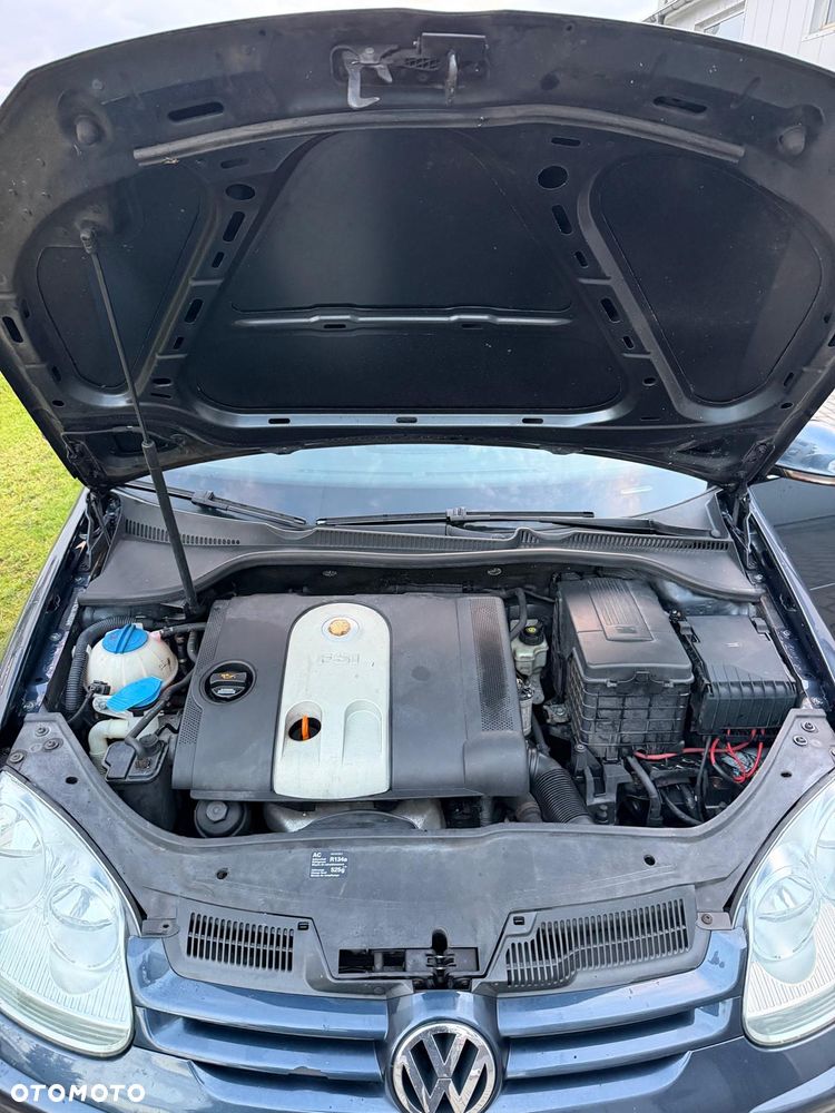 Volkswagen Golf - 10
