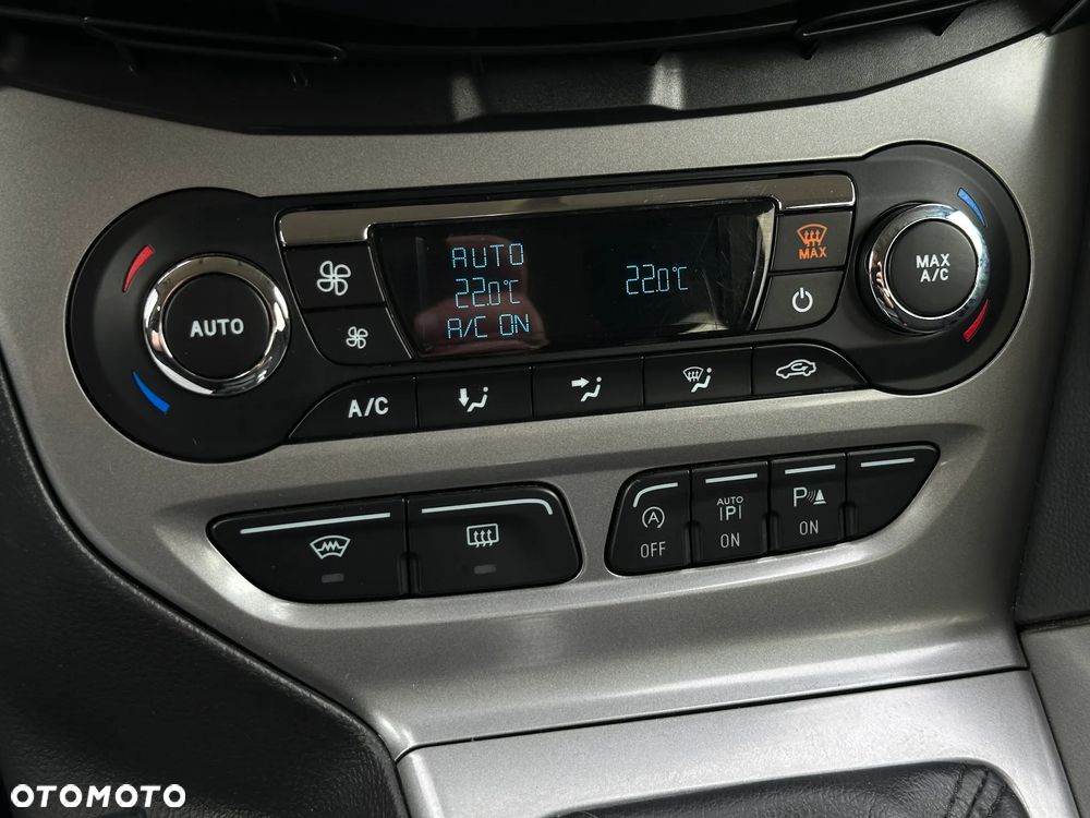 Ford Focus 1.0 EcoBoost STart-Stopp-System TITANIUM - 17