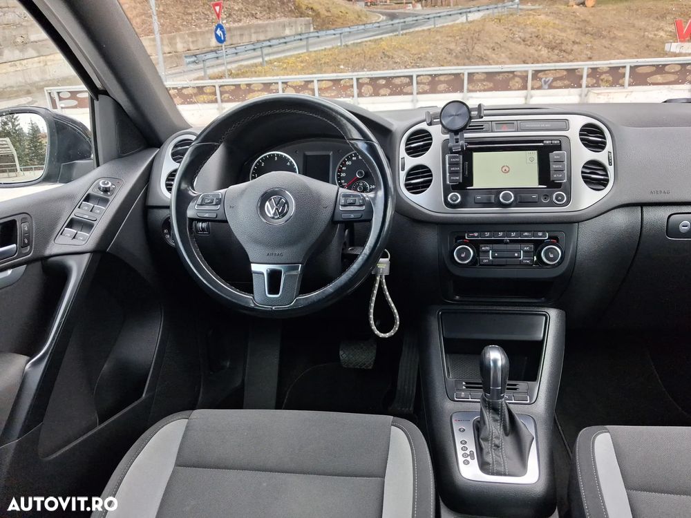 Volkswagen Tiguan 2.0 TDI DPF 4Motion BlueMotion Technology DSG Life - 9