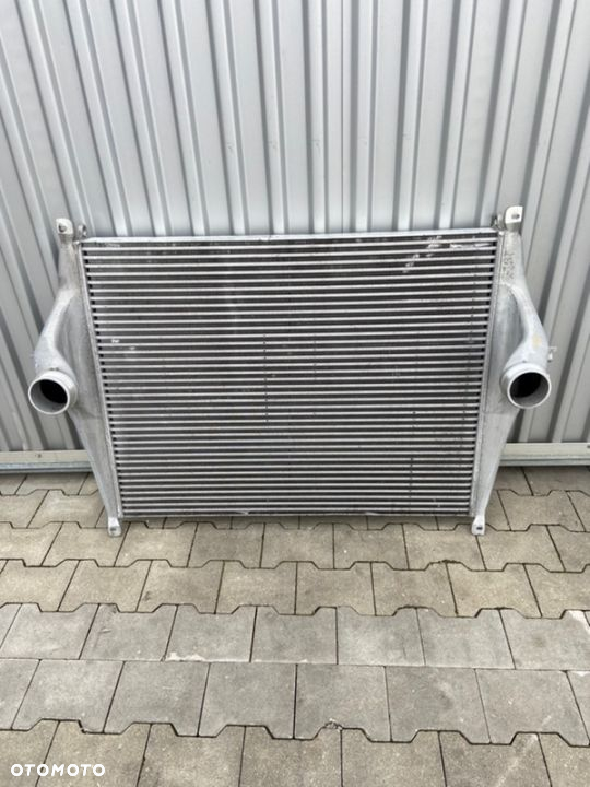Intercooler Ford F-Max chłodnica powietrza