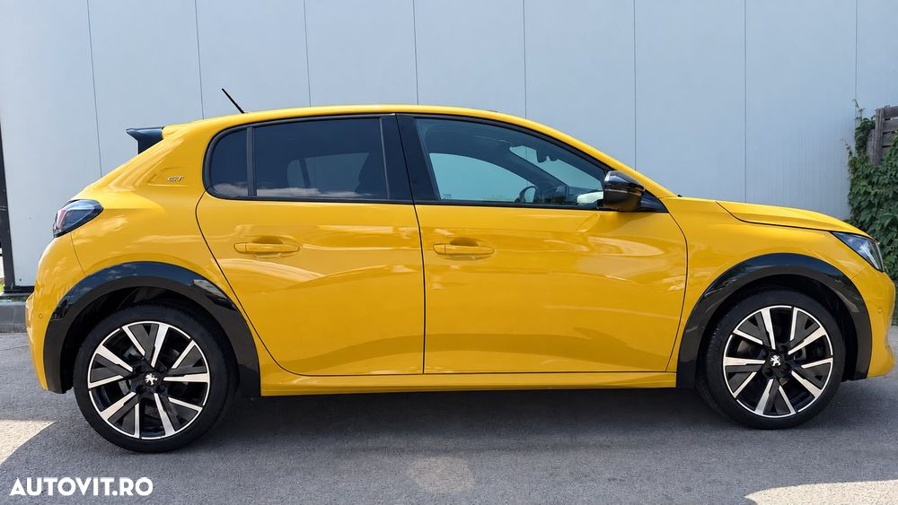 Peugeot 208 1.2 L PureTech STT EAT8 GT Line - 6