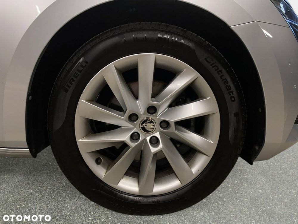Skoda Superb - 11