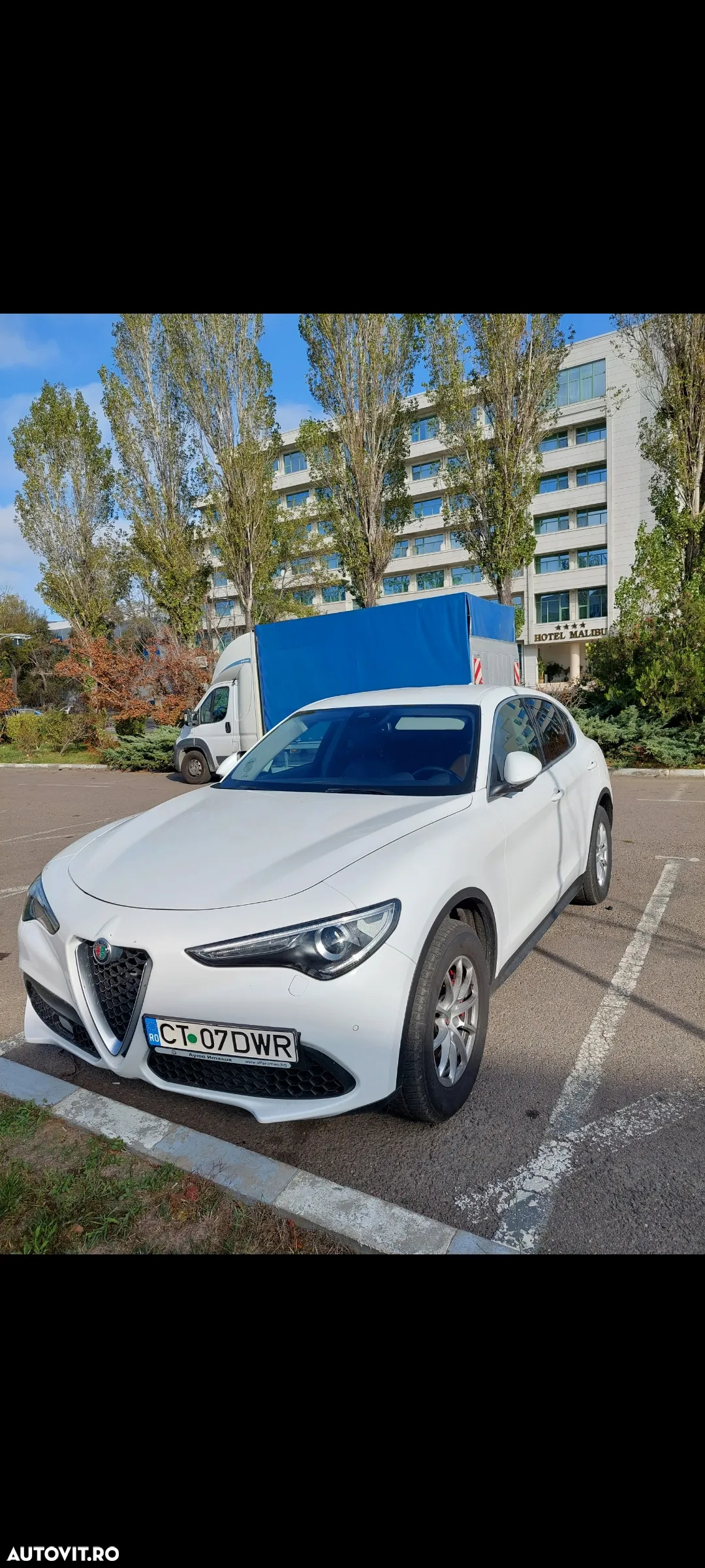 Alfa Romeo Stelvio 2.0 Turbo 16V AT8-Q4 Veloce - 14