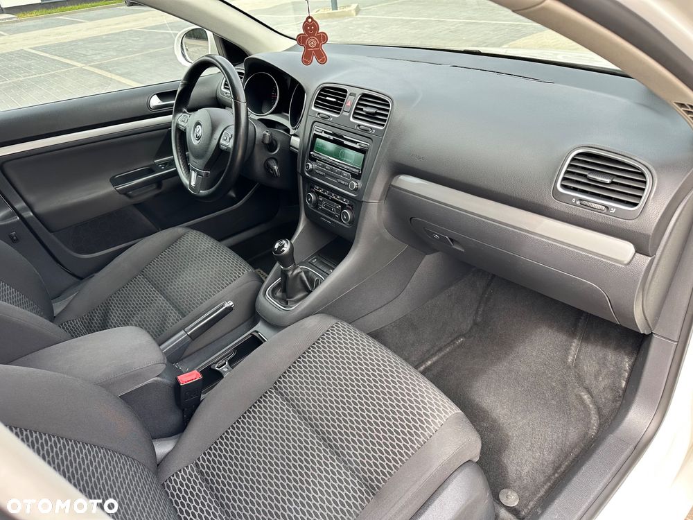 Volkswagen Golf 2.0 TDI Comfortline - 15