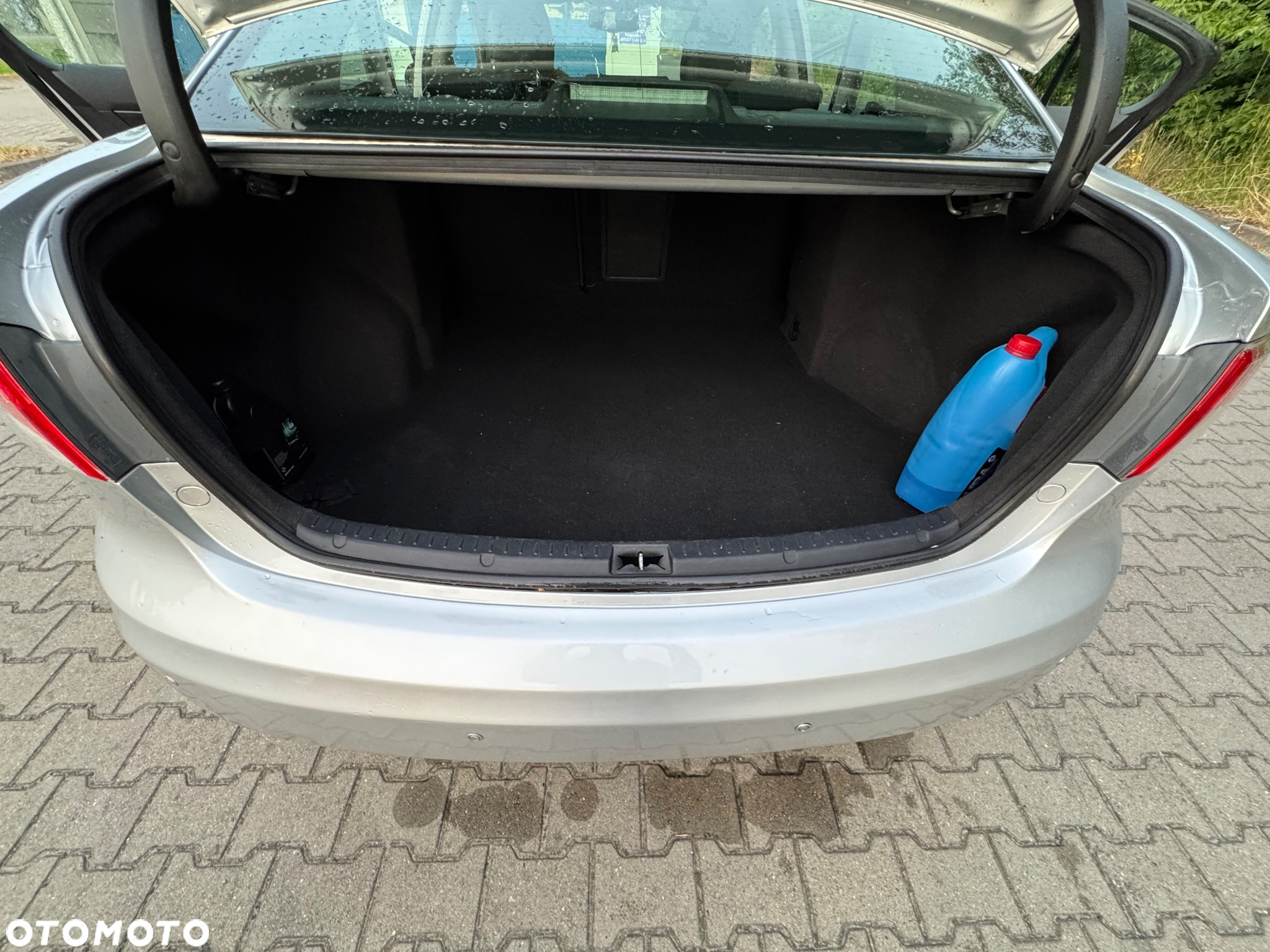 Toyota Avensis 2.0 D-4D Sol - 11